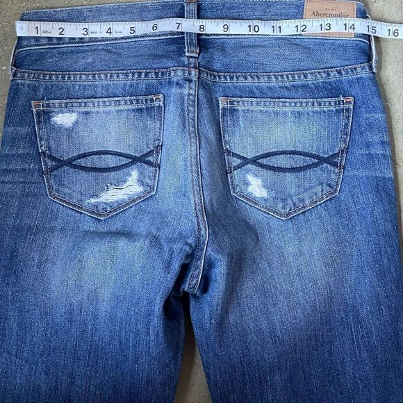 Abercrombie & Fitch Medium Wash Distressed Skinny Jeans (Size: 0/25) - Picture 3 of 12